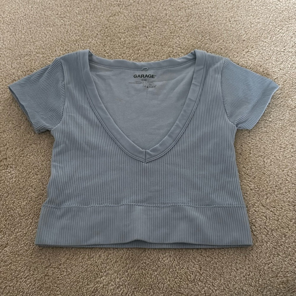 Garage cropped tee